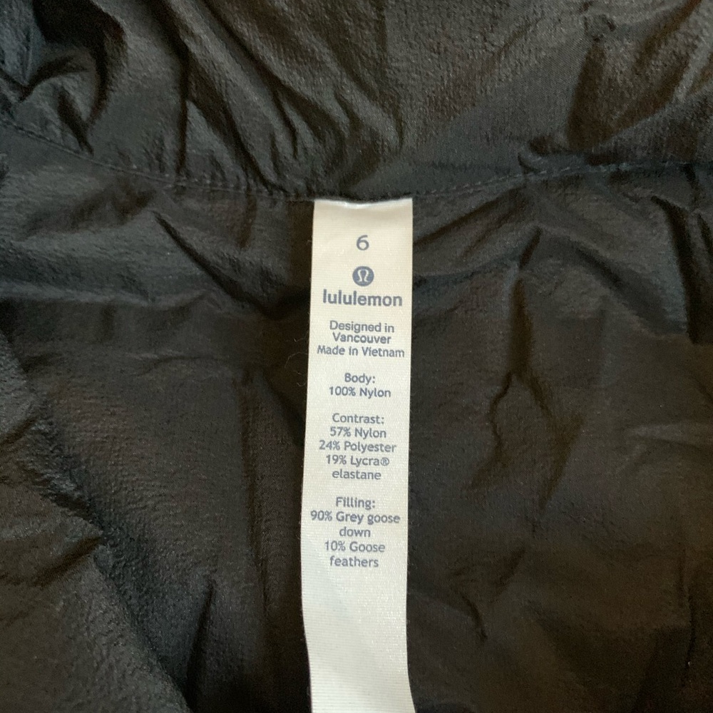 Lululemon jacket - Picture 2 of 3